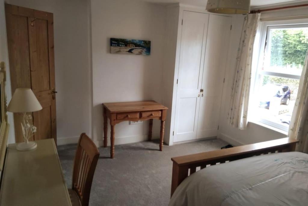 Welcoming Cottage In Chichester Near City Centre Exterior foto