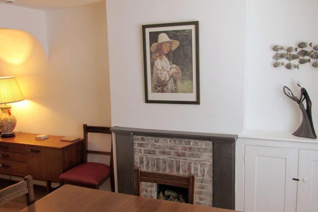 Welcoming Cottage In Chichester Near City Centre Exterior foto